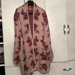 Floral oversized cardigan!